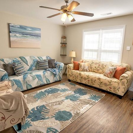 Kannapolis Elegant Townhouse - Pet Friendly 외부 사진